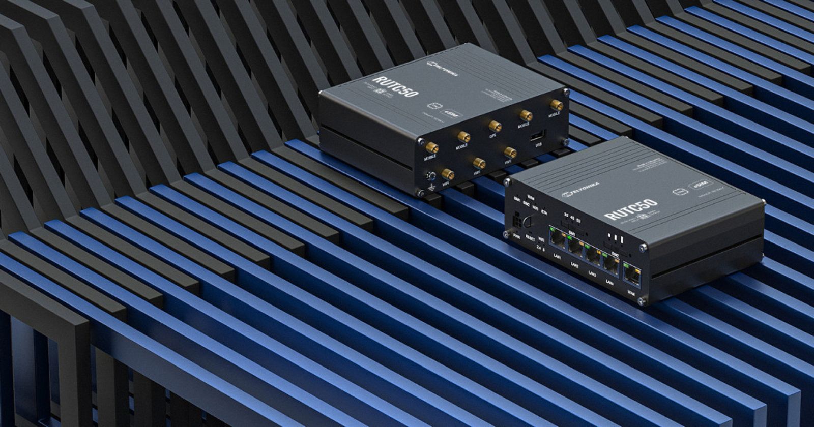 Teltonika RUTC50 5G Wi-Fi 6 eSIM Edge Computing Router