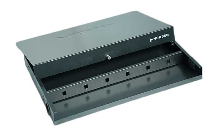 Norden 24 Port LC-Dx/SC-SX Fiber Patch Panel Rack Mount Unloaded